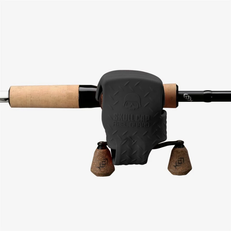 13 Fishing Skull Cap Reel Cover 5 13 Fishing Skull Cap Reel Cover – Bild 3