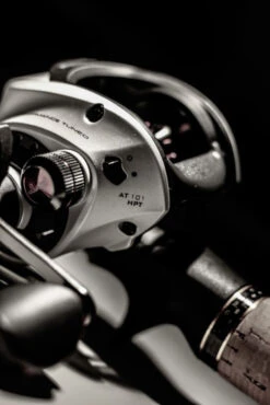 Quantum Accurist Baitcast AT101 HPT 12 Quantum Accurist Baitcast AT101 HPT -Laden Für Angelserien 22 570101 5